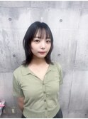 伸ばしかけ/ミディアムレイヤーカット/小顔/三軒茶屋