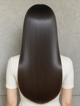 自分史上一番のふんわり質感を夜までキープ◇ハリコシが出てうるおい溢れるツヤ髪に＿。