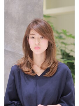 ザザ ZA/ZA 目白 ミディアムレイヤー 目白 美容室