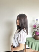 美容室 マリエ&nbsp;ストレートヘア/ハッシュカット/ヘーゼルブラウン
