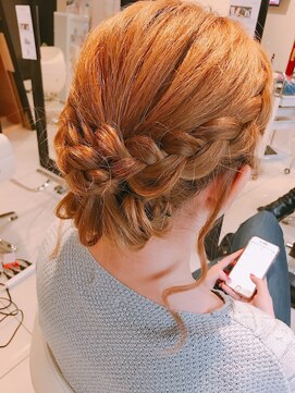ラピスアンドラズリー(Rapis luzly) アップ