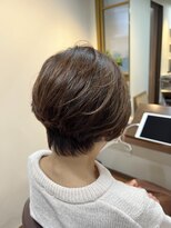 アルボーテルジェ(Art BeAute' ROUGET)&nbsp;40代/50代/大人女性/白髪ぼかし/ひし型前下がりショートボブ