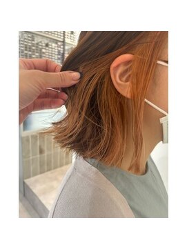 バズ(BUZZ) オレンジベージュ★秋山