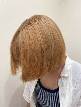 ムゲルカ エン(mugelca e'n) シャモアカラー/ミルクティーベージュ