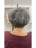 70代のカジュアルパーマ