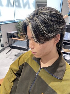 ネクストネオ 静岡(NEXT NEO) NEXT NEO【櫻田】毛流れセンターパートウルフハイライトメッシュ