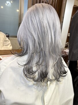 ブリッツレボルト(BLITZ R EVOLUT) エンドブラック&ホワイトカラー ひろ