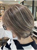 ダブルカラーショートボブインナーカラーハイライトケアブリーチ