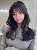 韓国風/小顔/レイヤーカット/シースルーバング/黒髪/ネビージュ