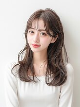 ダブルカラーで周りと差をつけるおしゃれヘアスタイルに