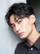 フィフス 原宿(fifth)&nbsp;渋谷フェザーパーマメンズカット刈り上げセンターパート30代