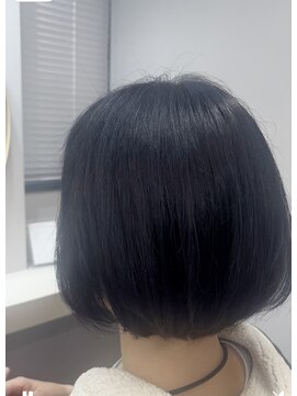 アオ 花咲町(a-o) スッキリボブスタイル♪