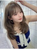 ロングレイヤースタイル