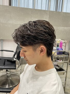 サンズ 梅田 中崎町(SUNS) フェザーパーマショートウルフ