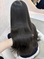 エス(Ess) 《中島遼香》オリーブブラウン