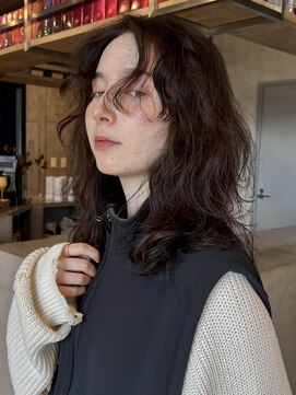 イミ(imi) ミディアムレイヤー/フェイスレイヤー/ニュアンスパーマ/登戸