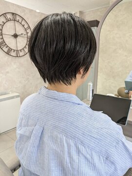 ガーデン バイ イル(GARDEN by illu Co.Ltd) シンプルにきまる似合わせショートヘア【谷町九丁目】