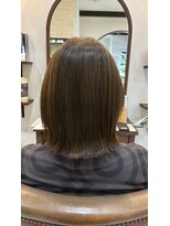 ヴィアンカ(Vianca) 柔らかサラ艶酸性ストレート×オリーブベージュ