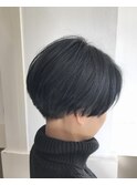 【GiseL】フォルム◎ブルーブラックワンサイド ショートヘア