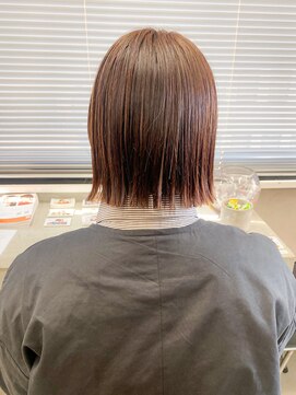 テトヘアー(teto hair) ぱっつんボブパッツン切りっぱなしブラントストレートシンプル