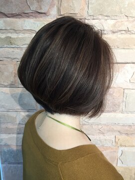 マイヘアイズグッド(My Hair is Good) 大人ハイライトボブ［今泉］［ショート］［ボブ］