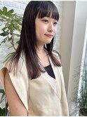 ロングヘアのレイヤースタイル