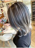 コントラスト★★ホワイトCOLOR