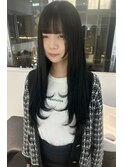 レイヤーカット×黒髪ロング