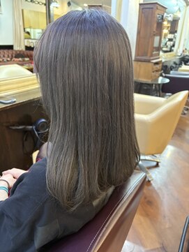 シャンプーボーイアネックス(SHAMPOO BOY Annex) ブリーチ必須グレーカラーby ERINA