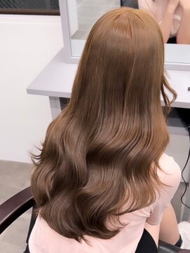 ペレ 栄 アネックス(PELE栄ANNEX) 韓国 くびれロング レイヤー ワンホンヘア 小顔前髪