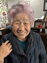 美容室カル&nbsp;東戸塚/ピンクカラー/ショート/オシャレ染め/ブリーチ/50代/60代