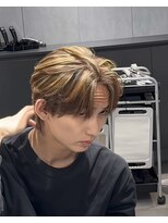 ステラ(STELLA) メンズ/バレイヤージュ/センターパート/ブリーチ&ダブルカラー