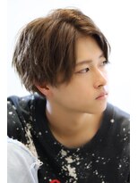 レム 仙台店(L.E.M)&nbsp;《L.E.M 仙台店》ブリーチなしオリーブベージュ×センターパート