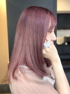 チェルシー 梅田(CHELSEA) ピンクカラー/大阪/神戸／ブリーチカラー