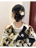 アテ(Ate) 【成人式】八の字シニヨン