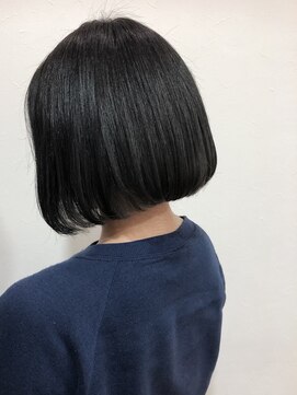 ナンプウ(Nanpu) Nanpu インナーカラー×ミニボブ