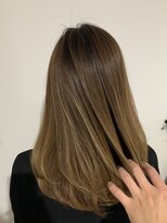 フラム ヘアデザイナーズ(FuLAM Hair designers*) ベージュグラデーションカラー