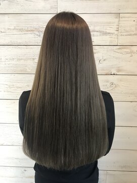 ベルクープス 天王寺店(Belle Coupes) 【ベルクープス天王寺】垣谷千佳 ナチュラル極めストレート