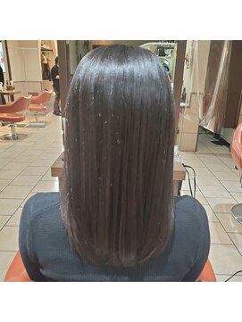 ネオリーブチノ 登戸店(Neolive cino) 黒髪 ナチュラルストレートに仕上がる縮毛矯正