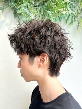 ビューネオ(VIEW NEO) ツイストスパイラル/メンズカット/メンズパーマ/谷町四丁目