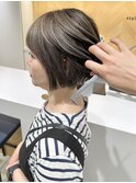 大人ナチュラル白髪ぼかしハイライトグレージュショートボブ