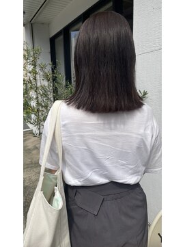 ヨリス(YOLIS.) 【アッシュグレー】＃ミディアムヘア