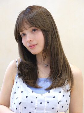 ザック ヴィ(ZACC  vie) レイヤーカット/ オリーブベージュ