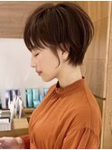 30代/小顔カット/ショート/オリーブグレージュ/豊中
