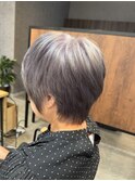 脱白髪染め、ショートカット
