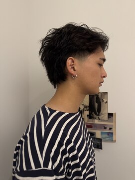 ソーレ(sole) yosuke 外国人風テーパーフェードマレットヘア