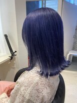 トーン(TONE)&nbsp;ブルーバイオレット×外はねボブ