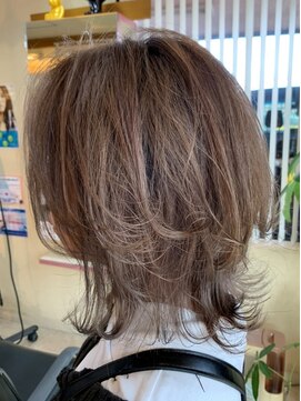 ウィット(wit) ケアブリーチとWカラー