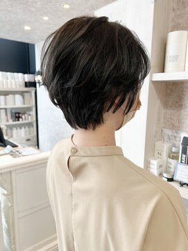 キャアリー(Caary) 福山市美容室Caary人気 冬トレンドスッキリハンサムショートヘア