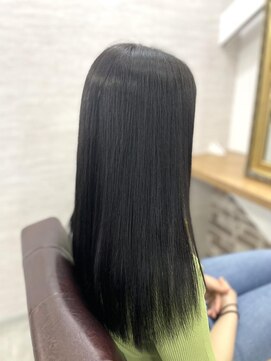 クラビス プラチノ(CLAVIS PRATINO) 暗髪就活カラー